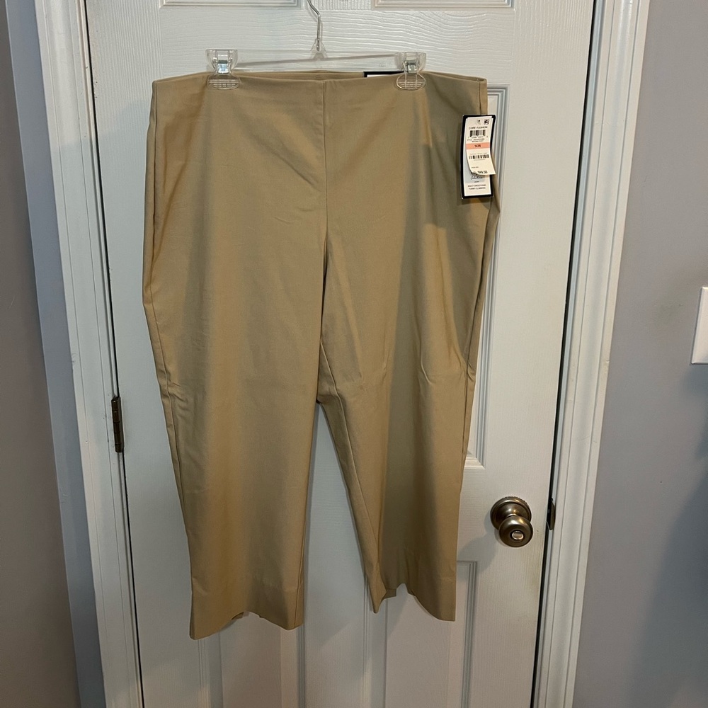 NWT Charter Club Capri